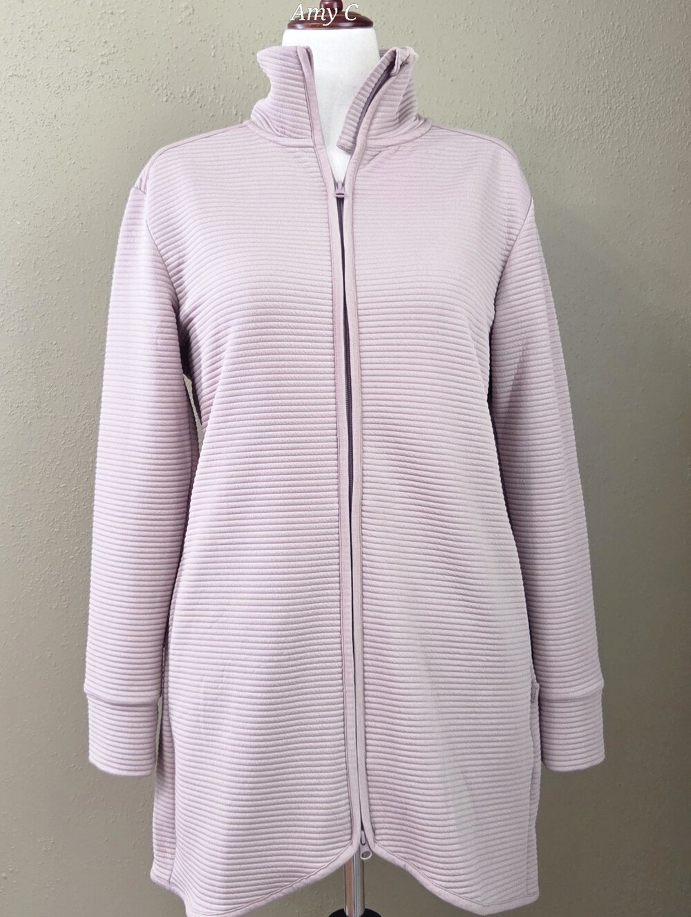 Blush Pink Womens Light-weight Zippered Jacket By Mondetta Performance Gear Sz M